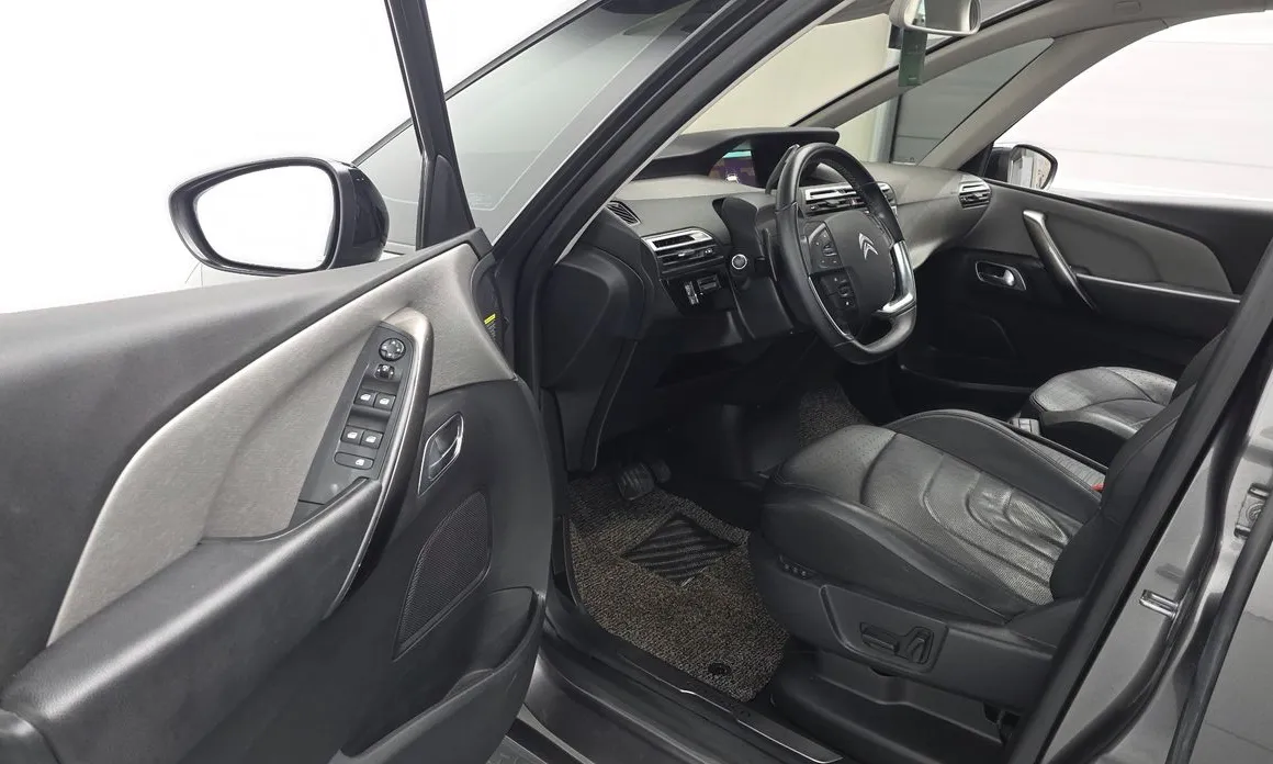 Citroen-DS C4 SpaceTourer