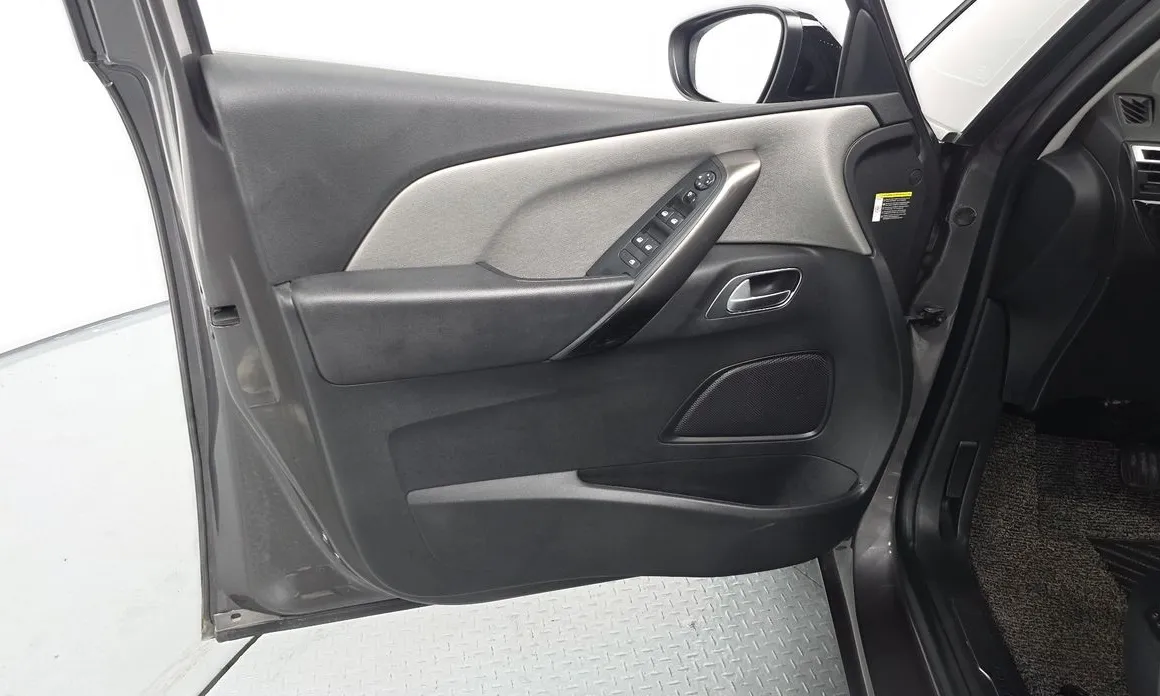 Citroen-DS C4 SpaceTourer