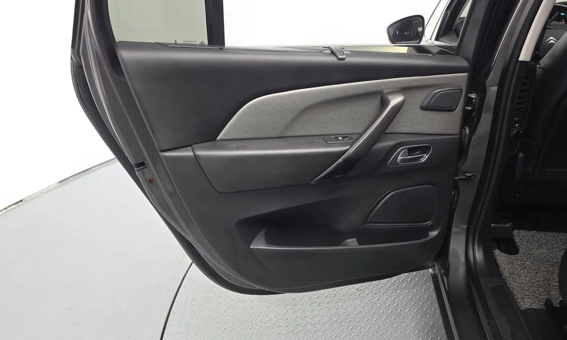 Citroen-DS C4 SpaceTourer