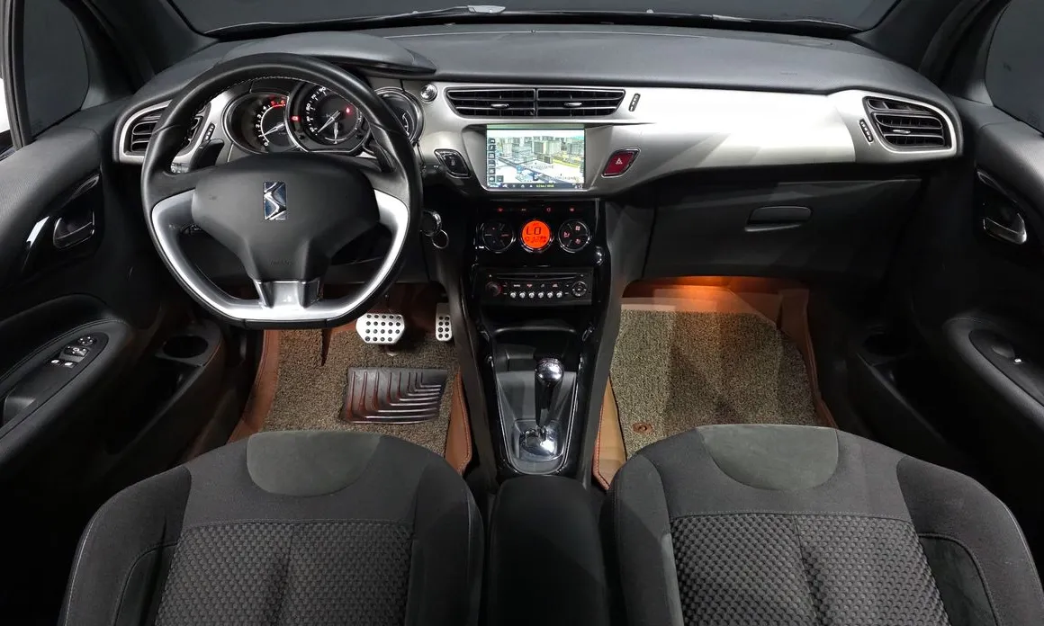 Citroen-DS DS3