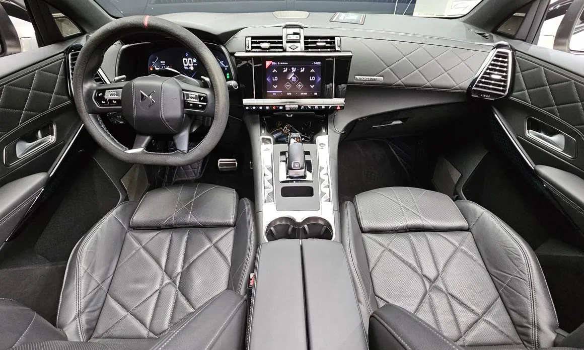Citroen-DS DS7