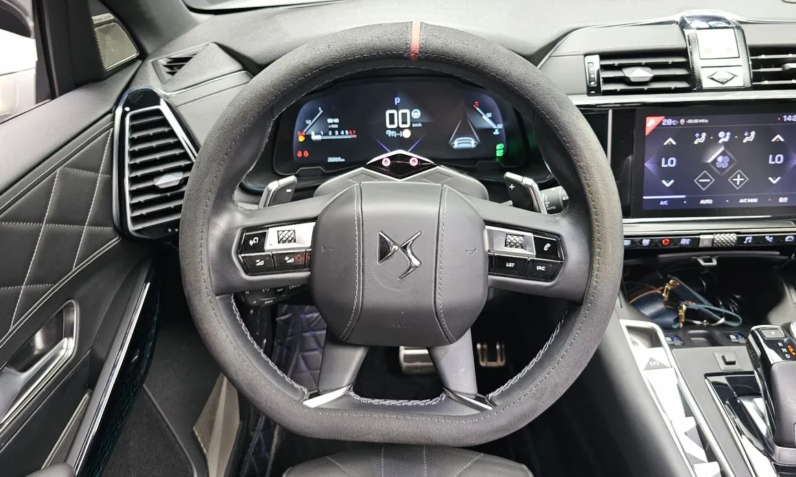 Citroen-DS DS7