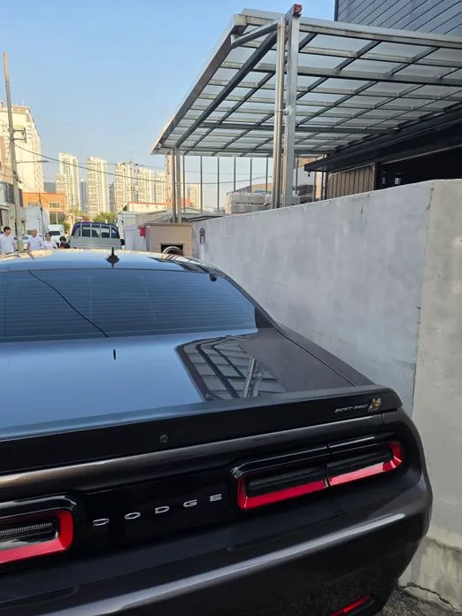 Dodge Challenger