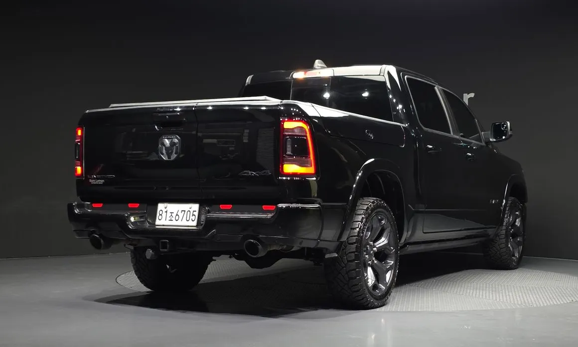 Dodge Ram Pick Up
