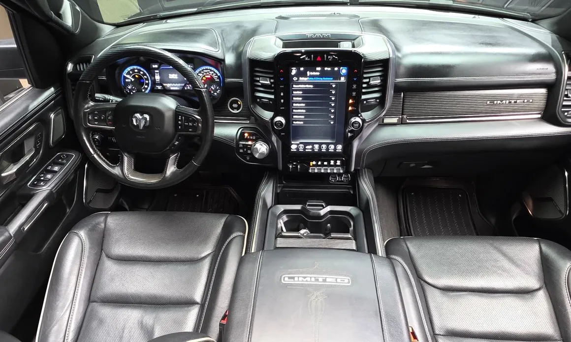 Dodge Ram Pick Up