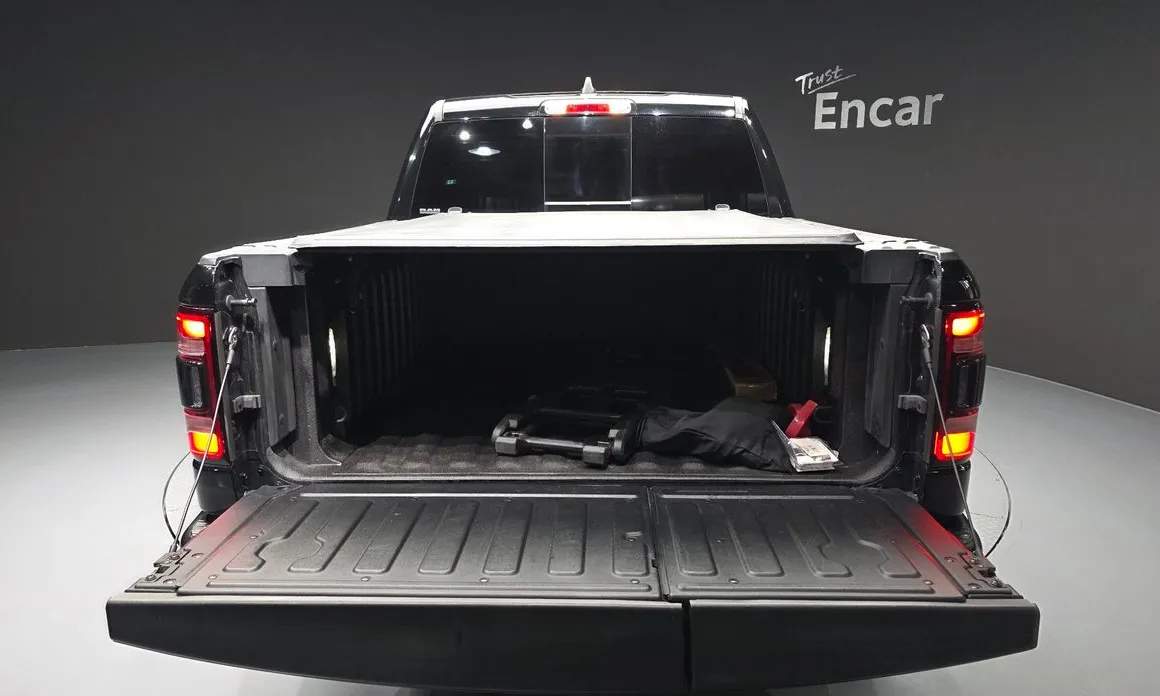 Dodge Ram Pick Up