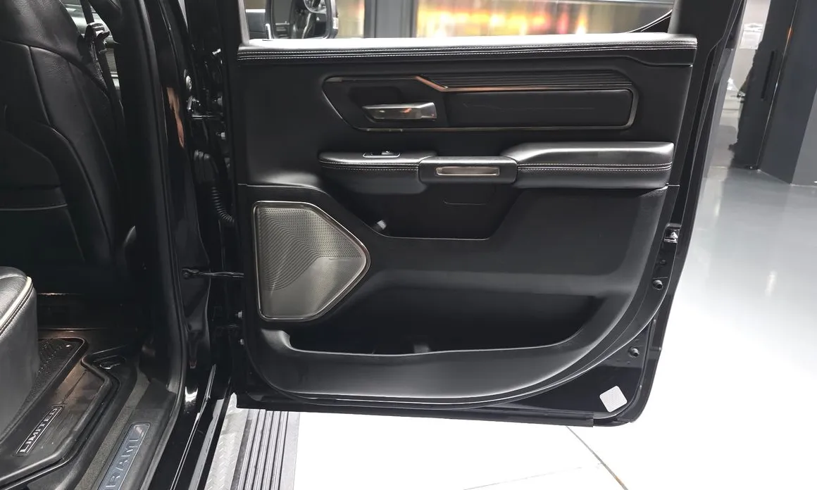 Dodge Ram Pick Up