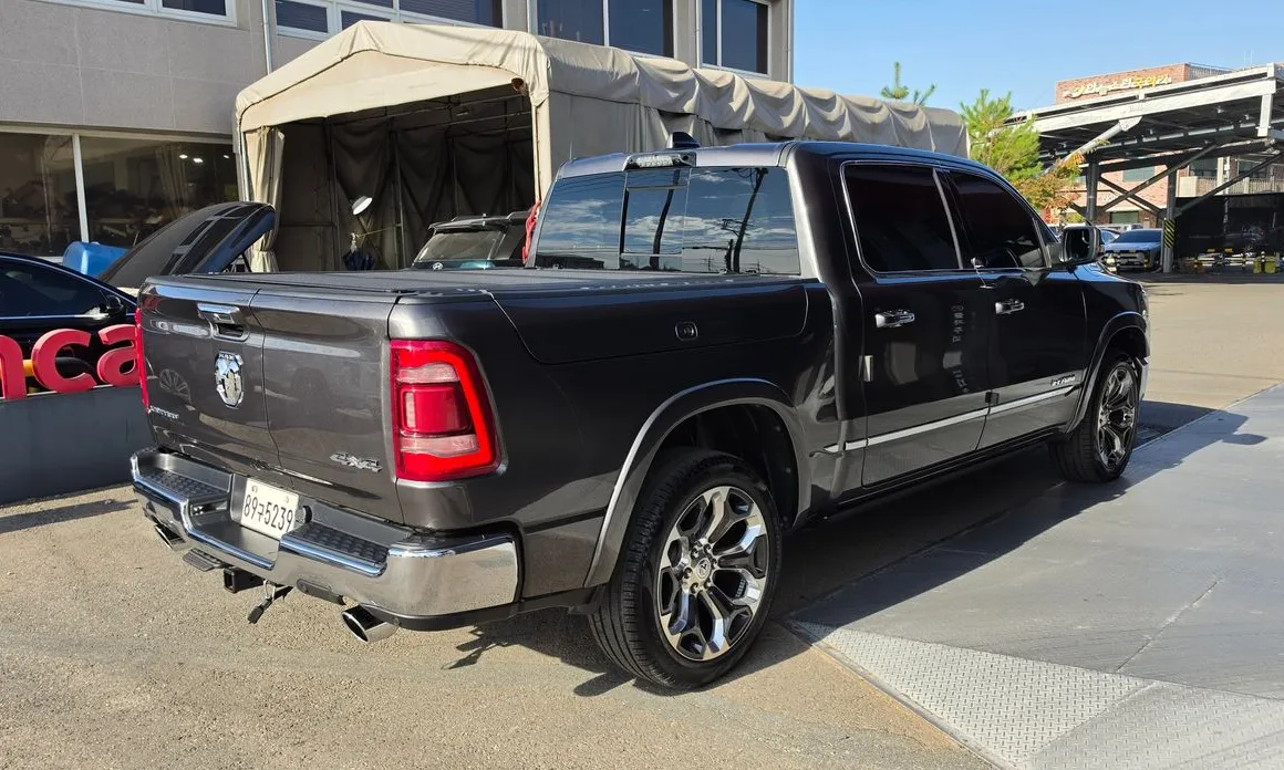Dodge Ram Pick Up