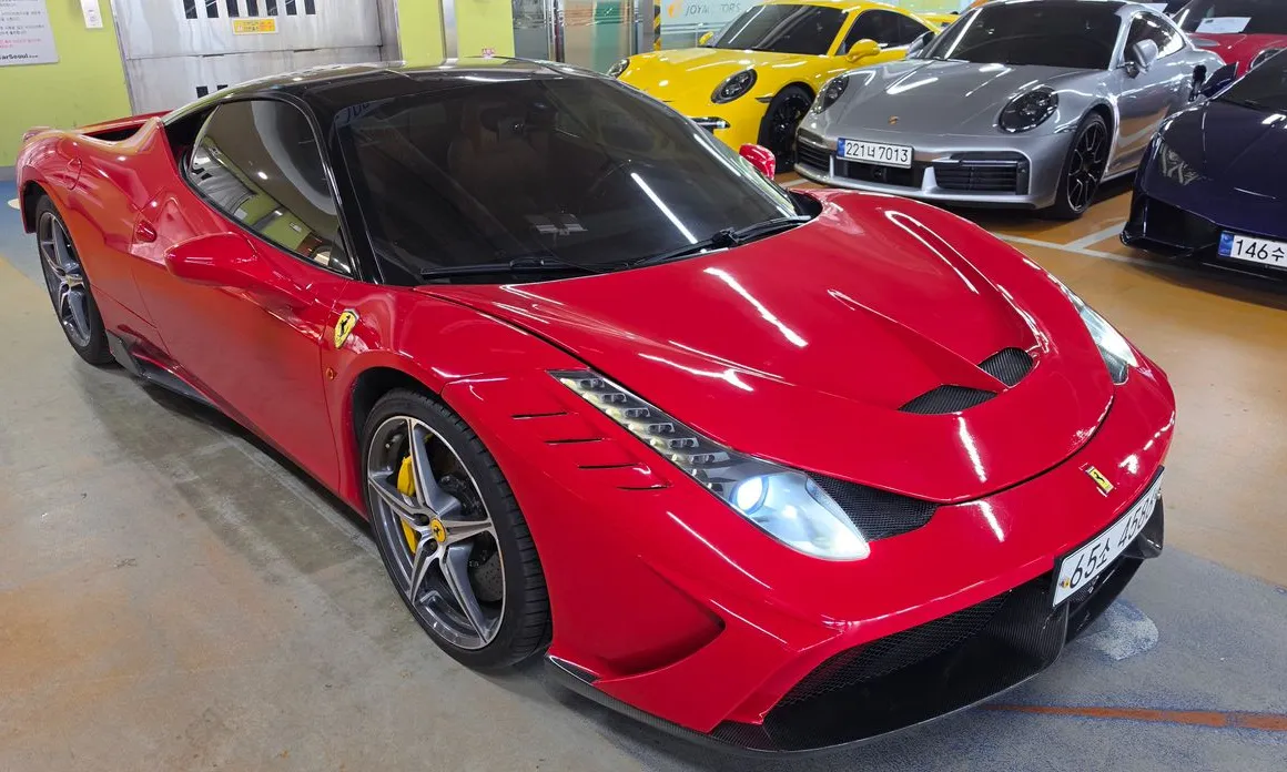 Ferrari 458