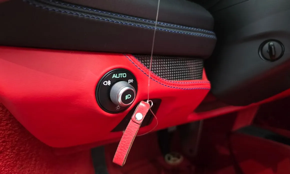 Ferrari F8