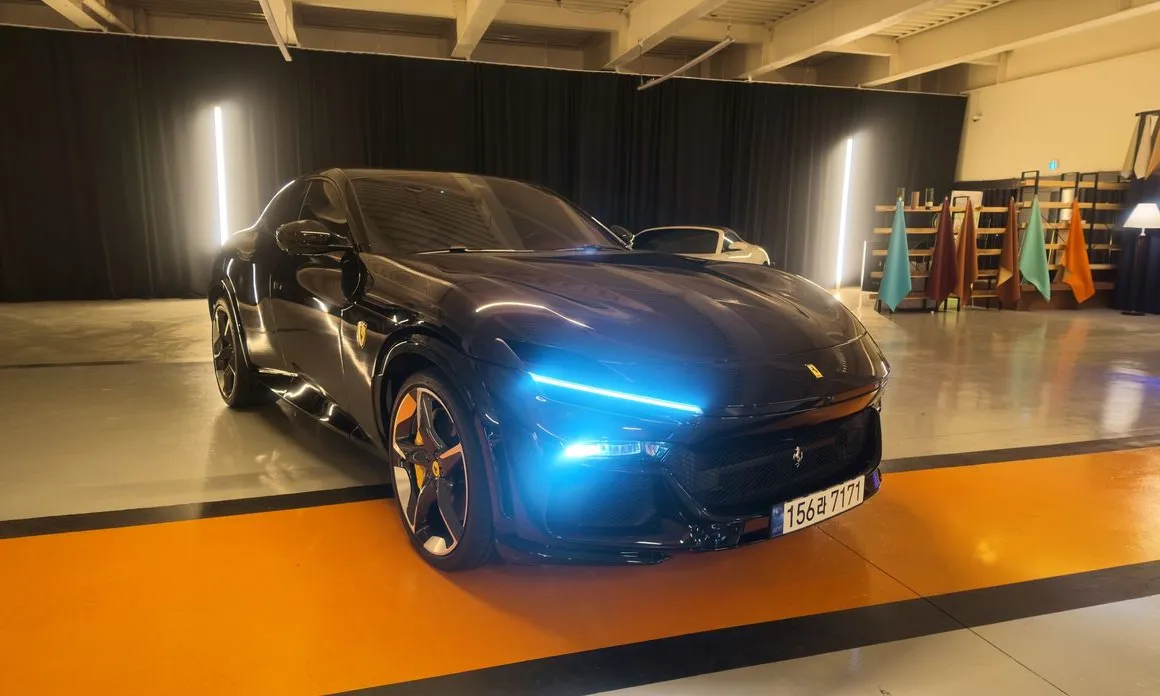 Ferrari Purosangue