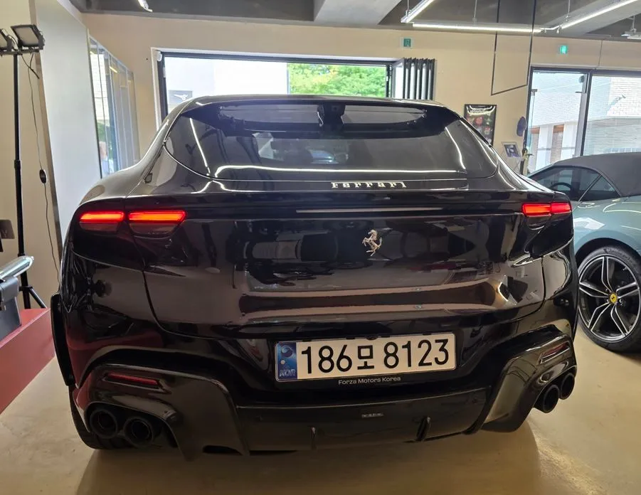 Ferrari Purosangue