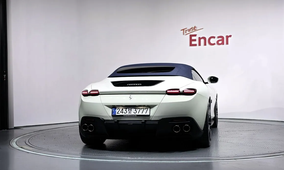 Ferrari Roma