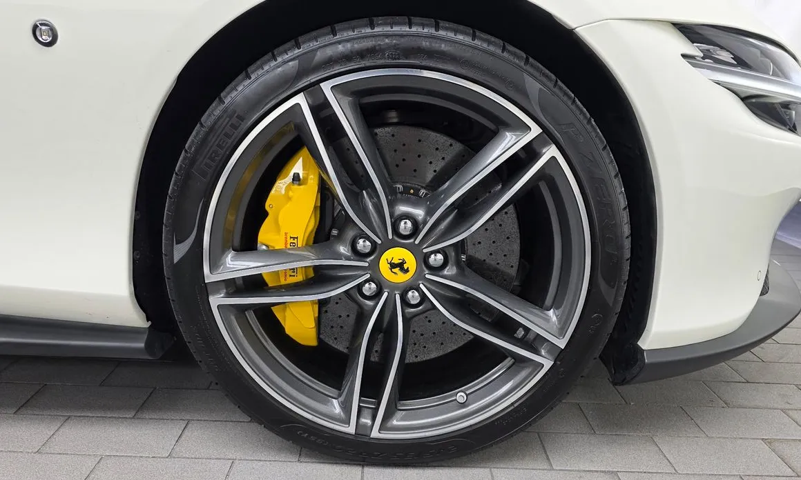 Ferrari Roma