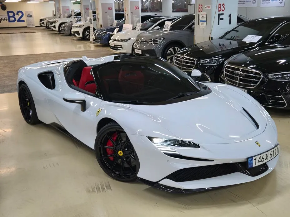 Ferrari SF90