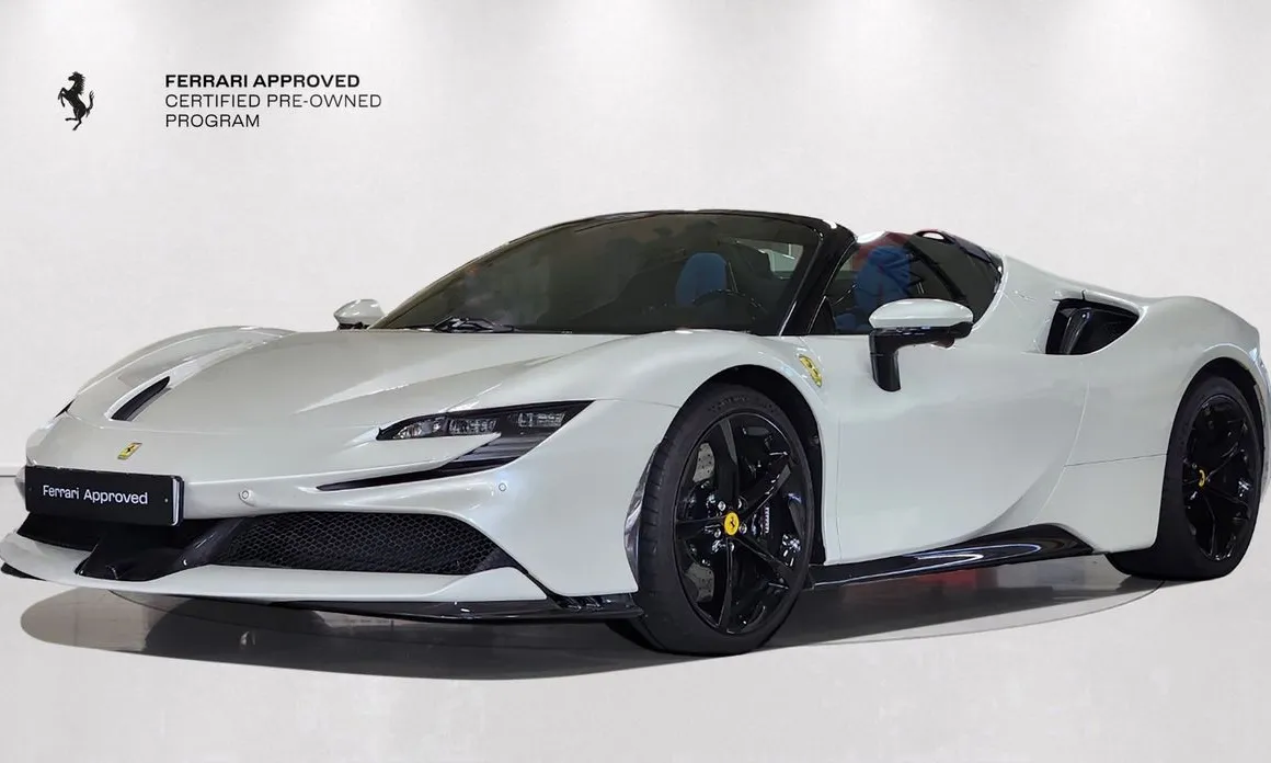 Ferrari SF90