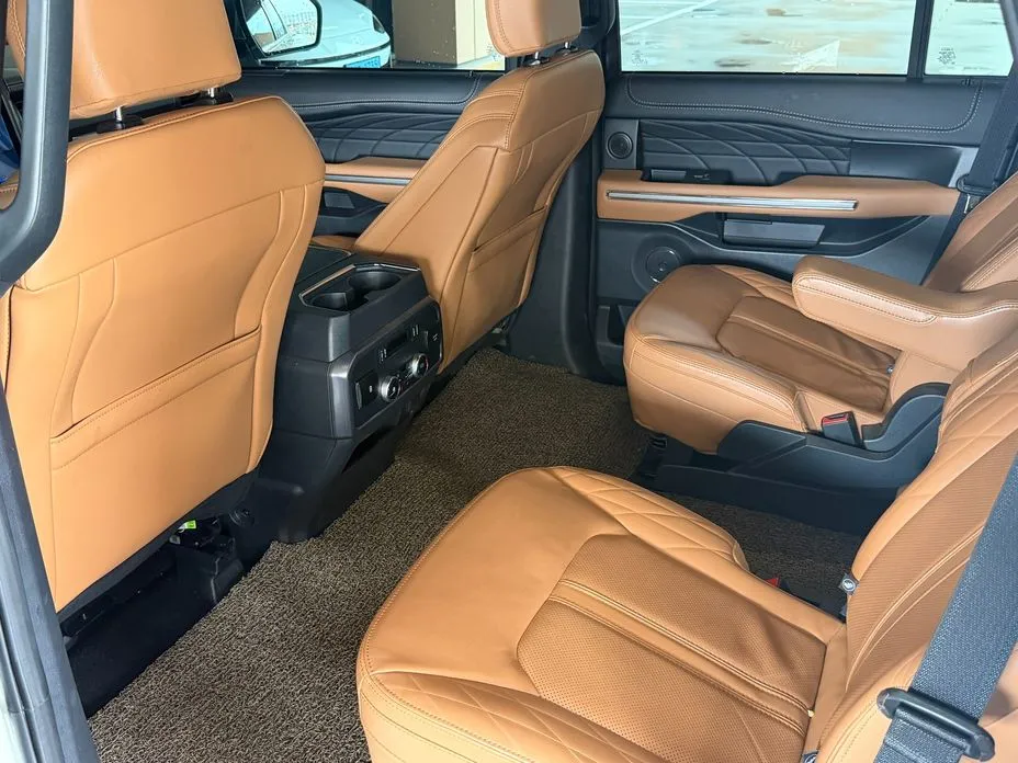 Ford Expedition