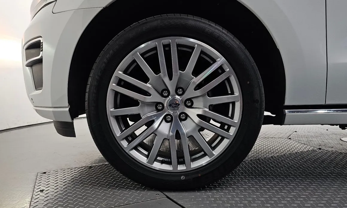 Ford Expedition