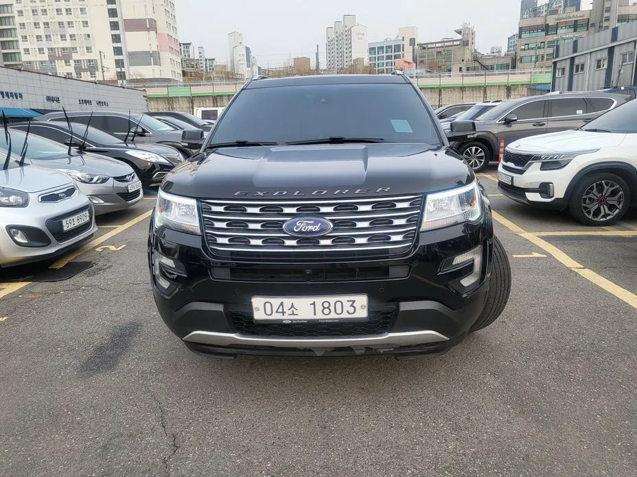 Ford Explorer