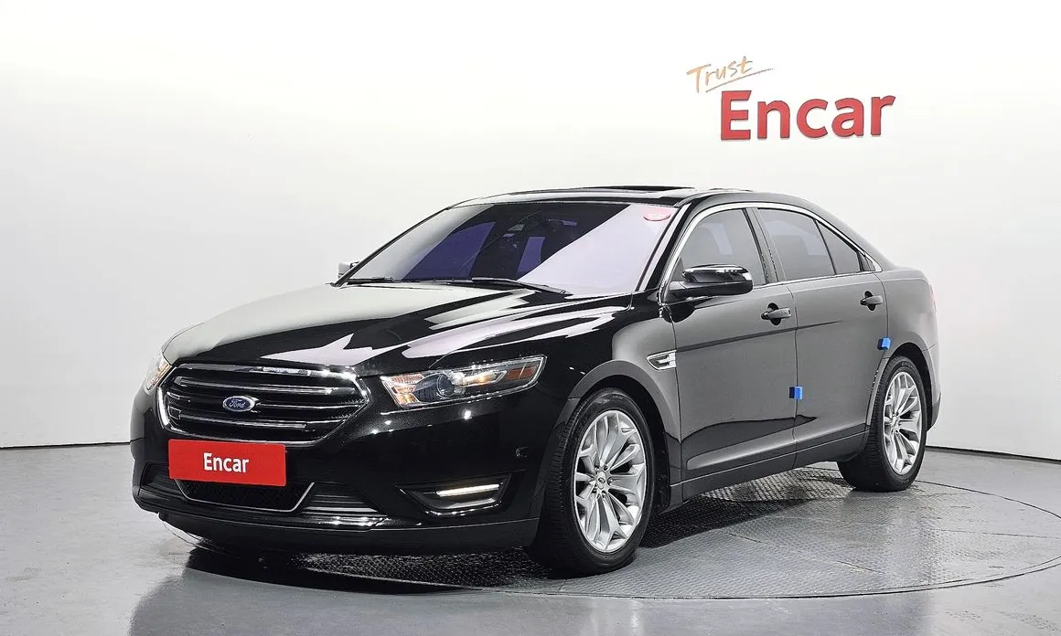 Ford Taurus