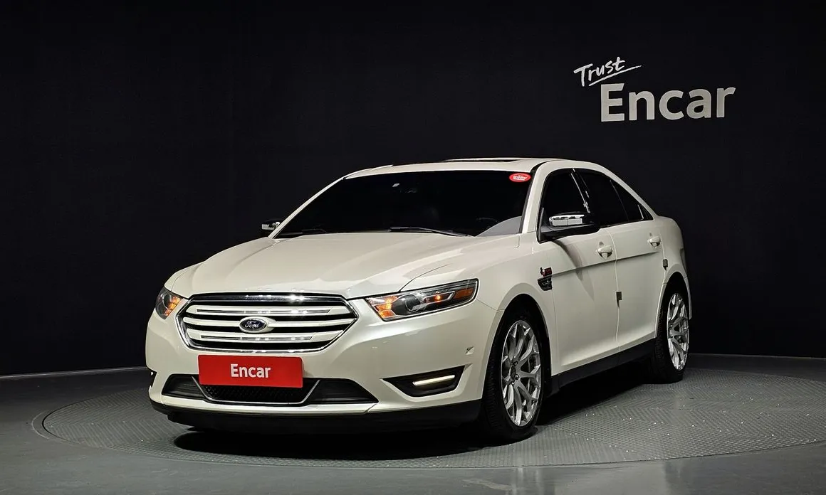Ford Taurus