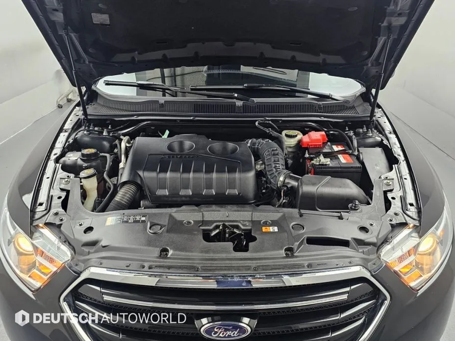 Ford Taurus