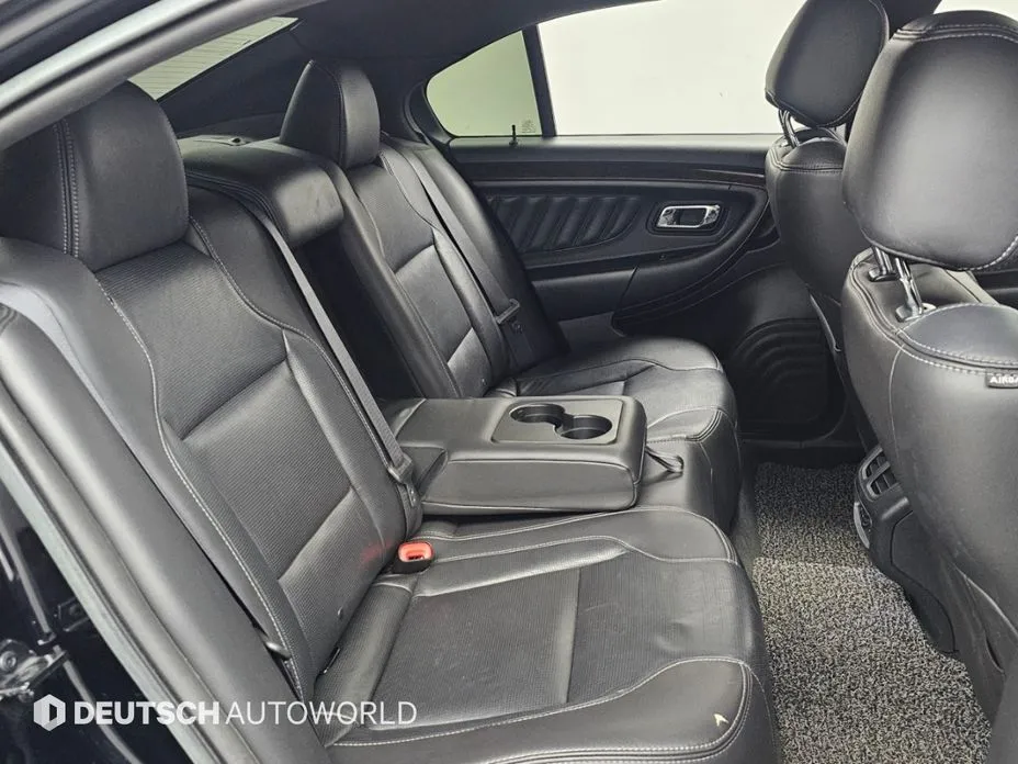 Ford Taurus