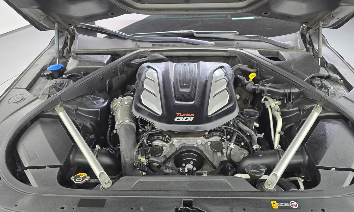 Genesis EQ900