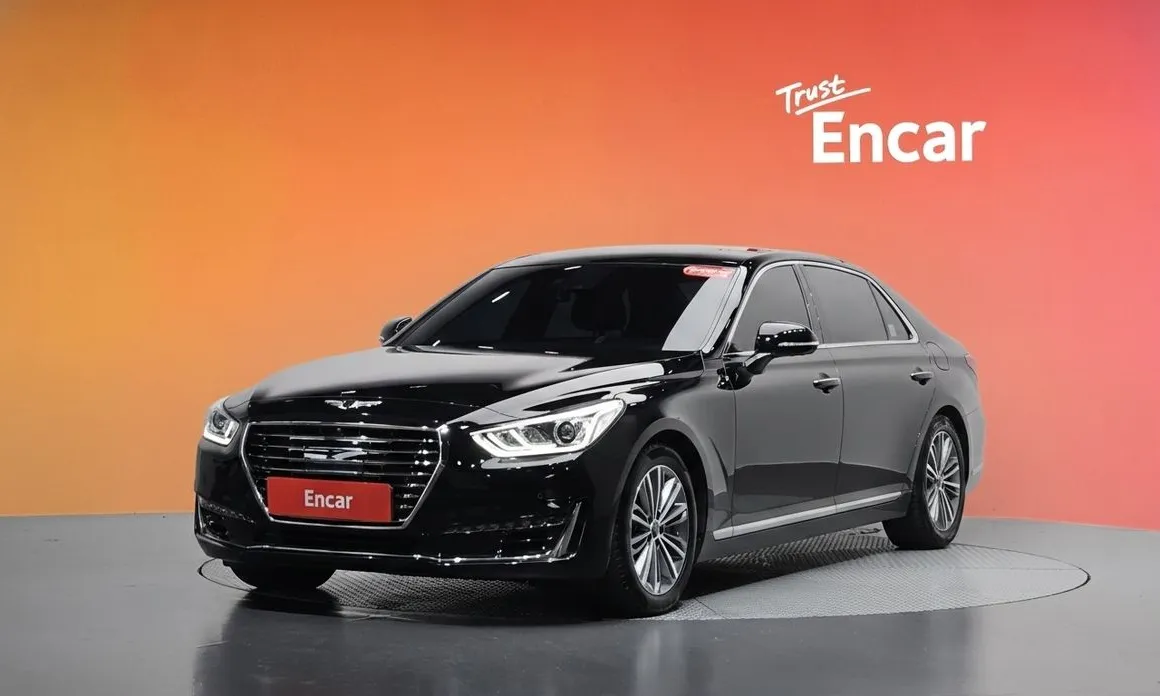 Genesis EQ900