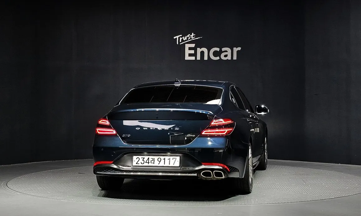 Genesis G70