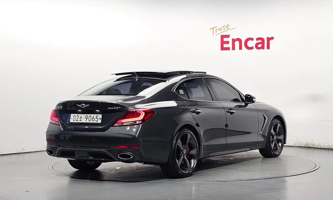 Genesis G70