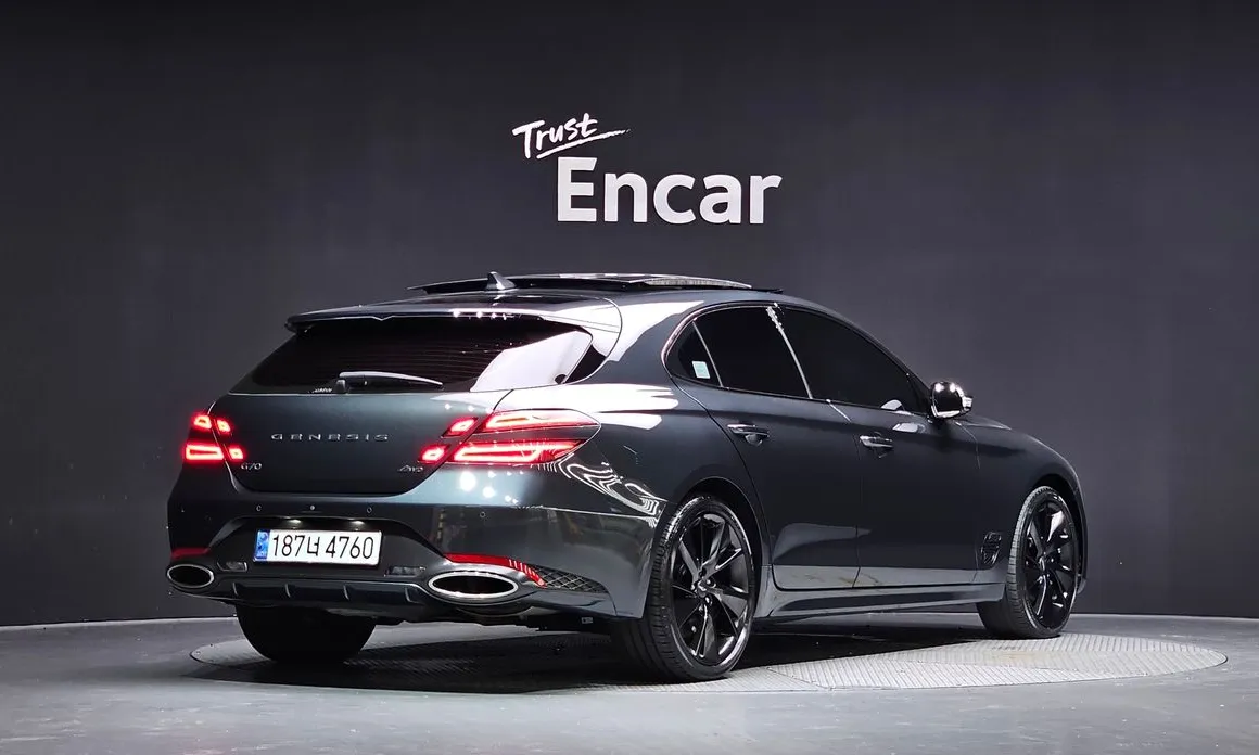 Genesis G70