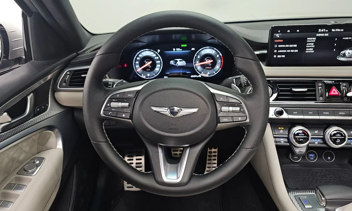 Genesis G70