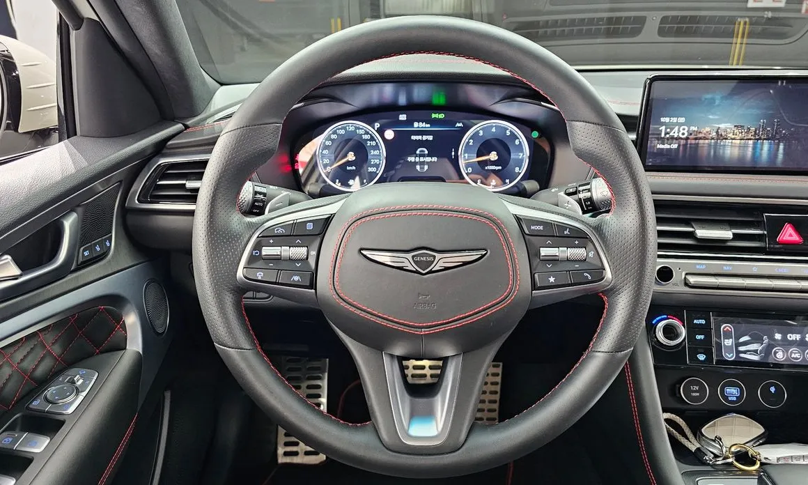 Genesis G70