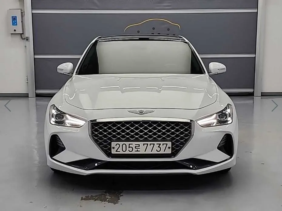 Genesis G70