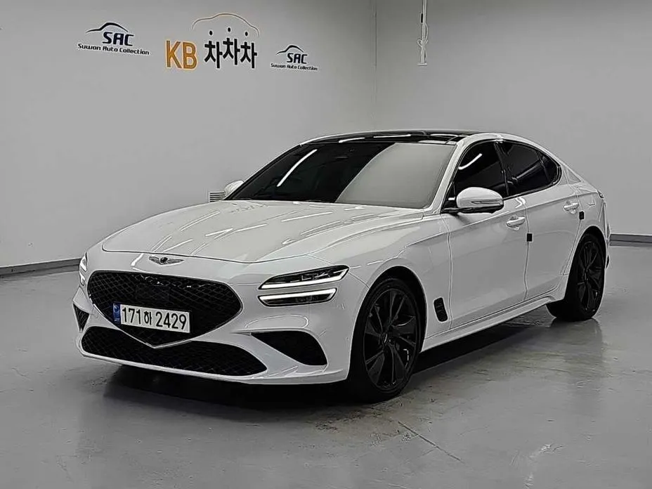 Genesis G70