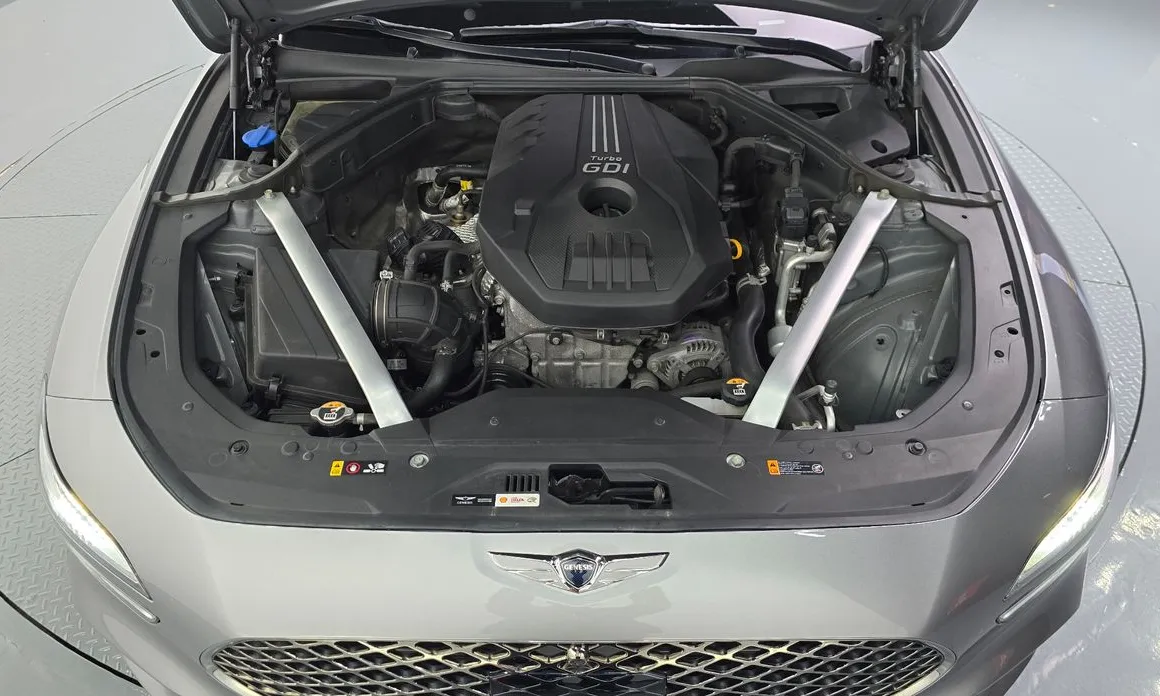 Genesis G70