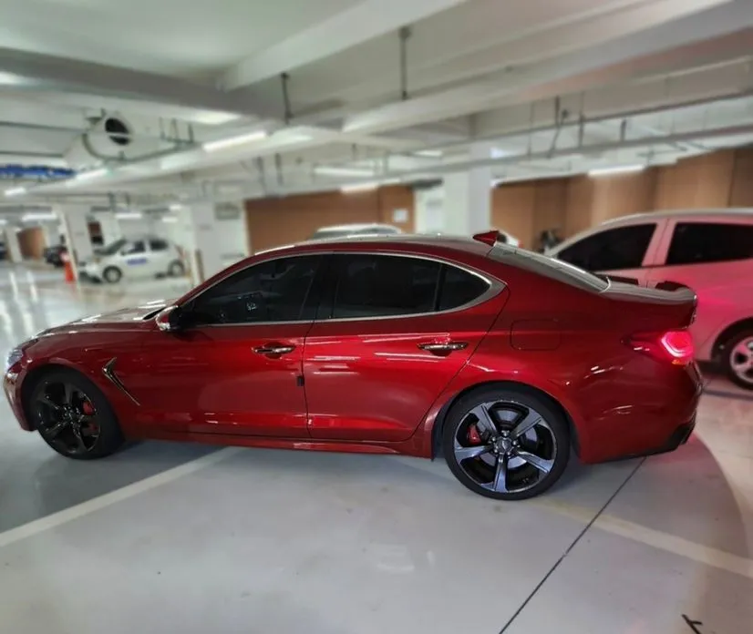 Genesis G70