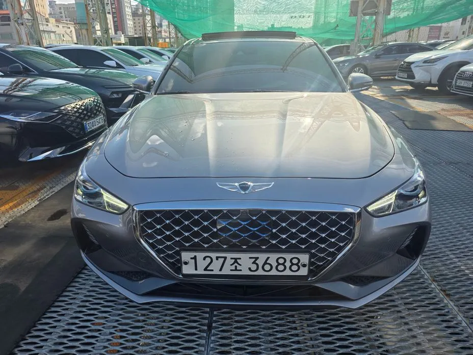 Genesis G70