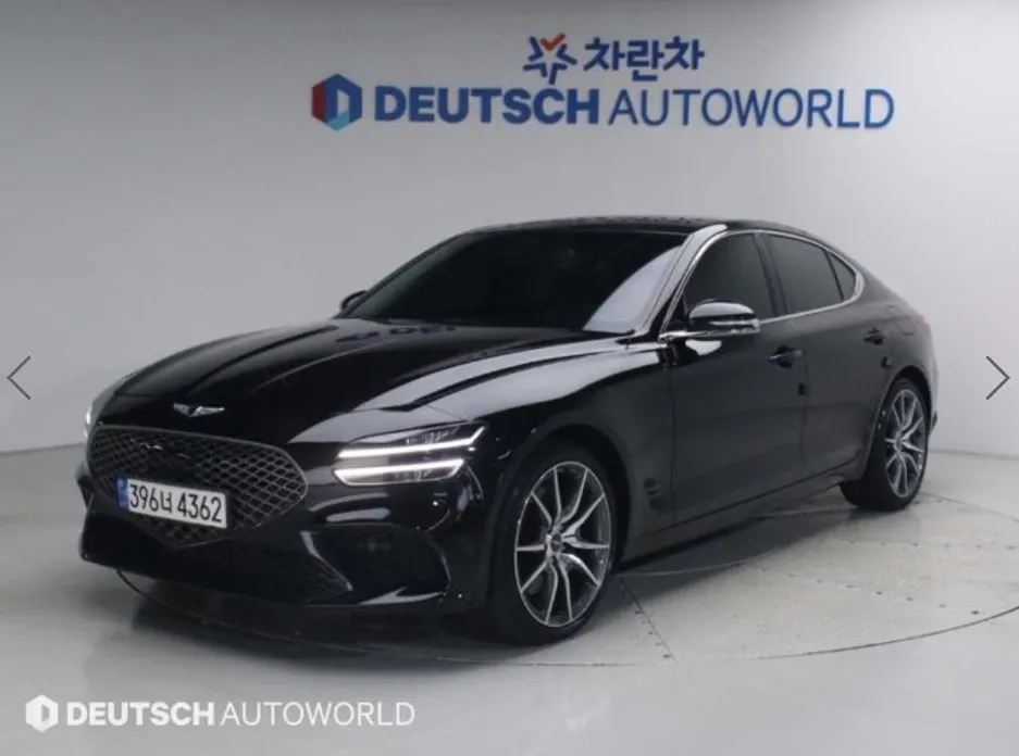 Genesis G70