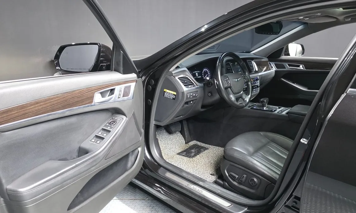 Genesis G80