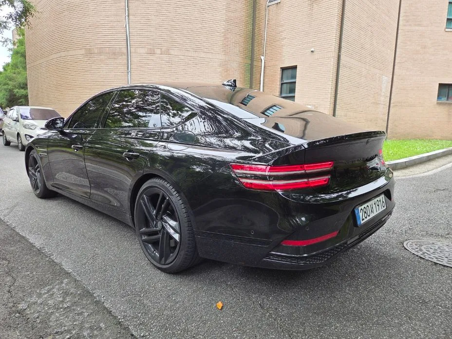 Genesis G80