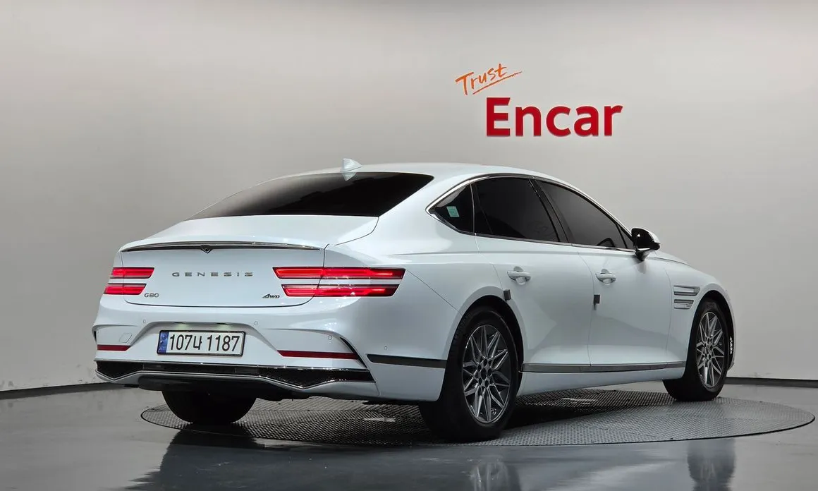 Genesis G80