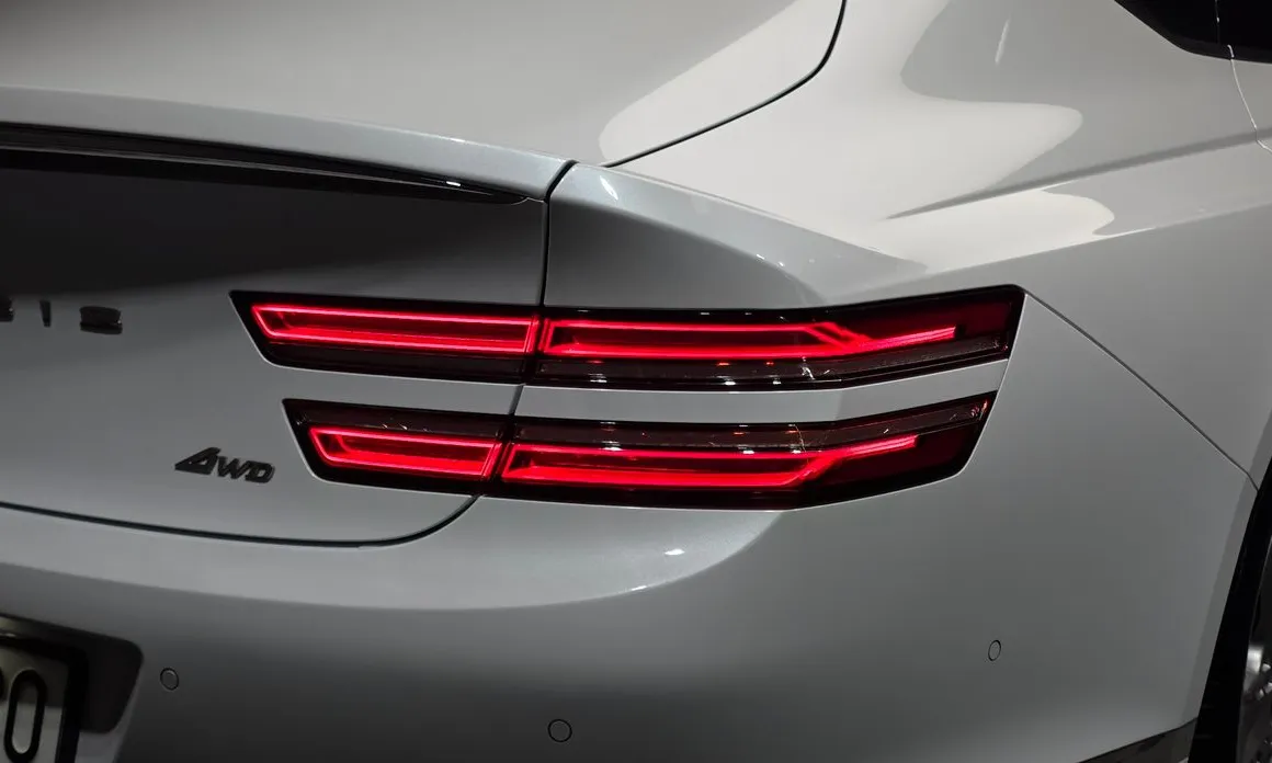 Genesis G80