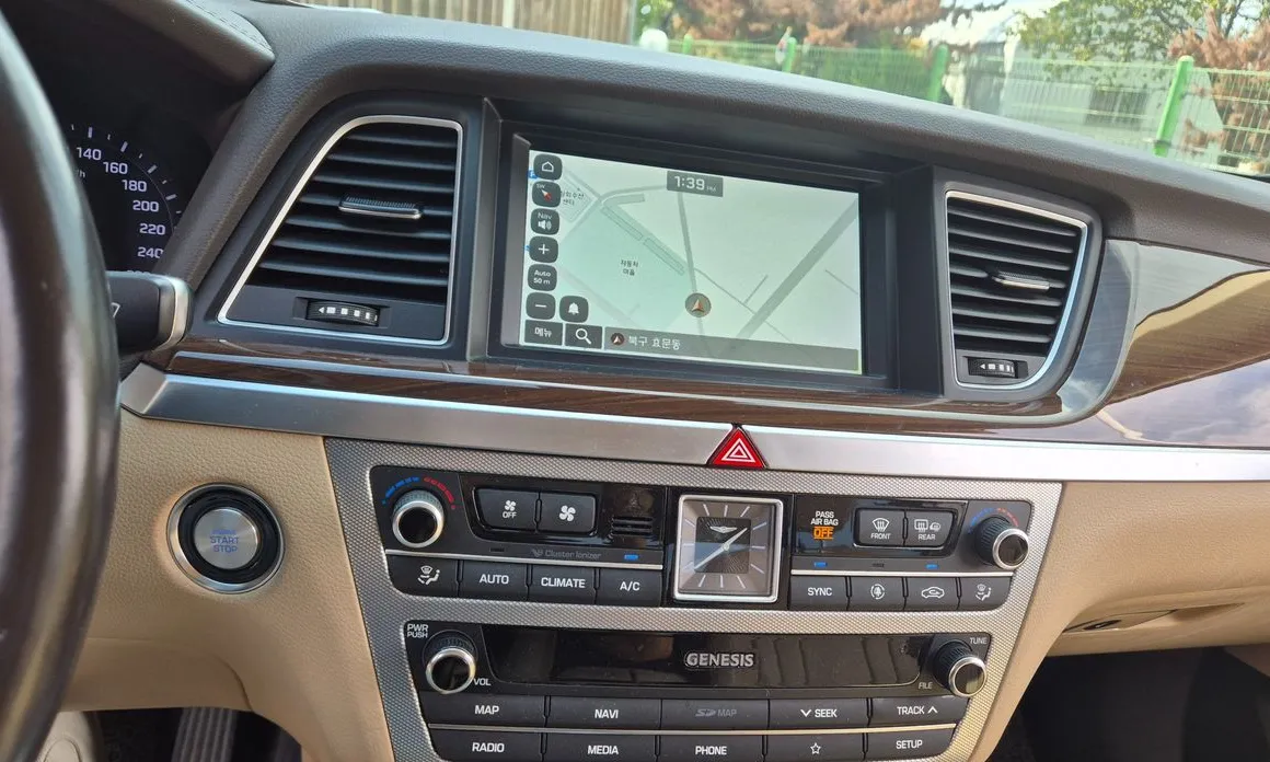 Genesis G80