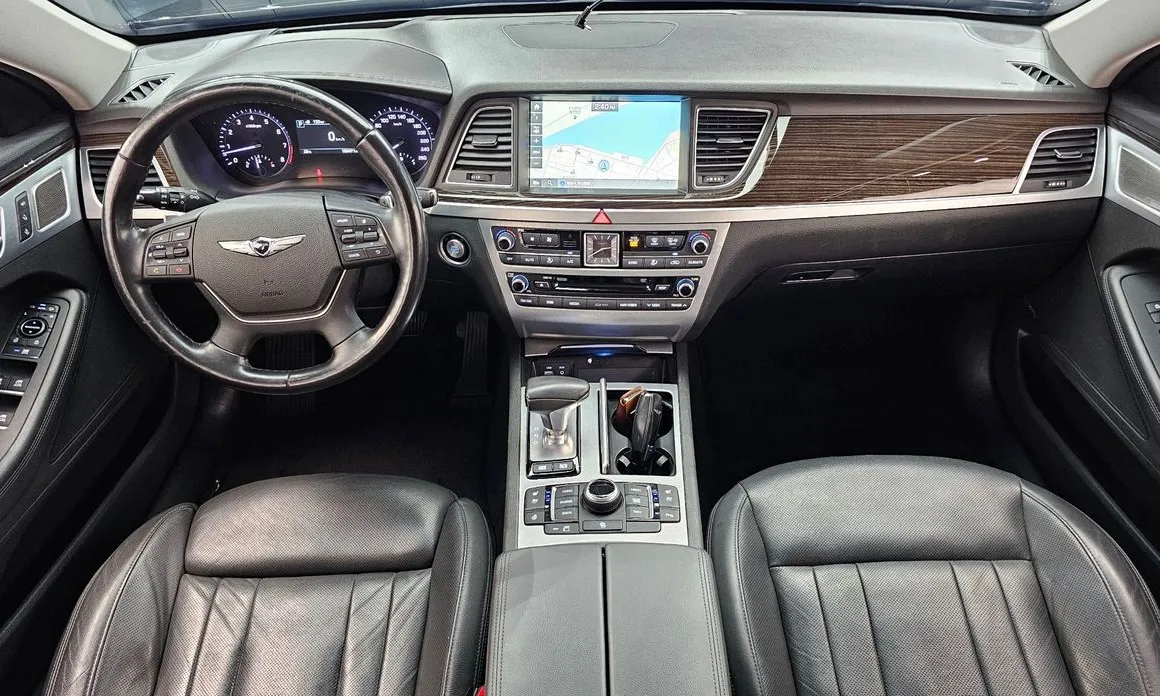 Genesis G80