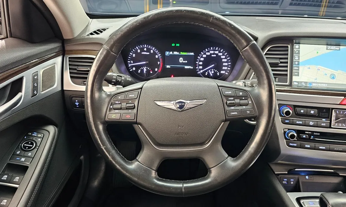 Genesis G80