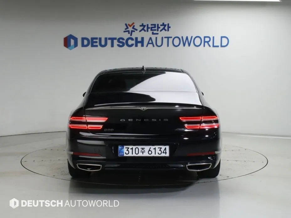 Genesis G80