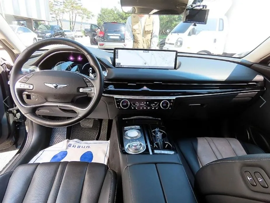 Genesis G80
