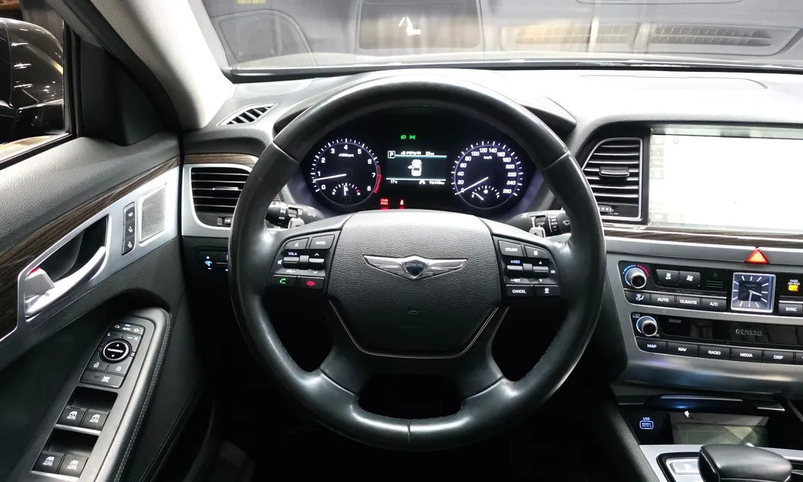 Genesis G80